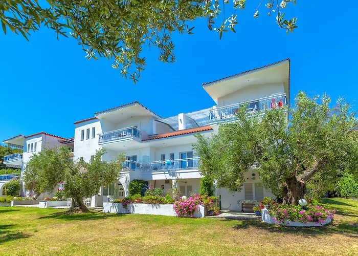 Xenios Faros Apartments